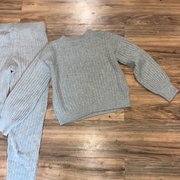 Pink Rose Sweater Set - Picture 8 of 8